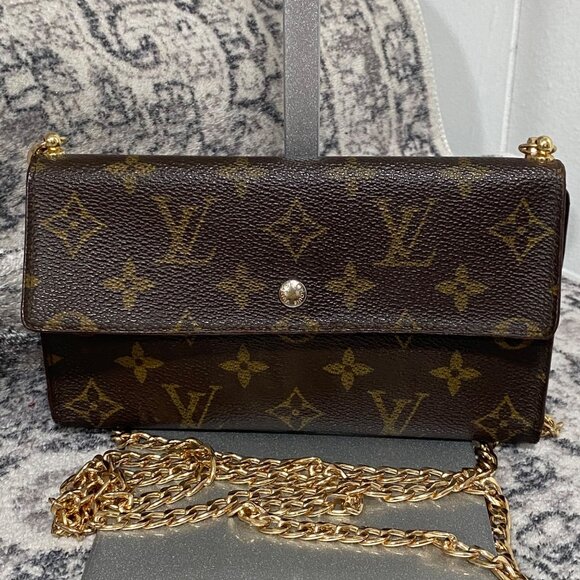 Vintage Louis Vuitton Monogram Trifold Wallet with Crossbody chain - Picture 1 of 8